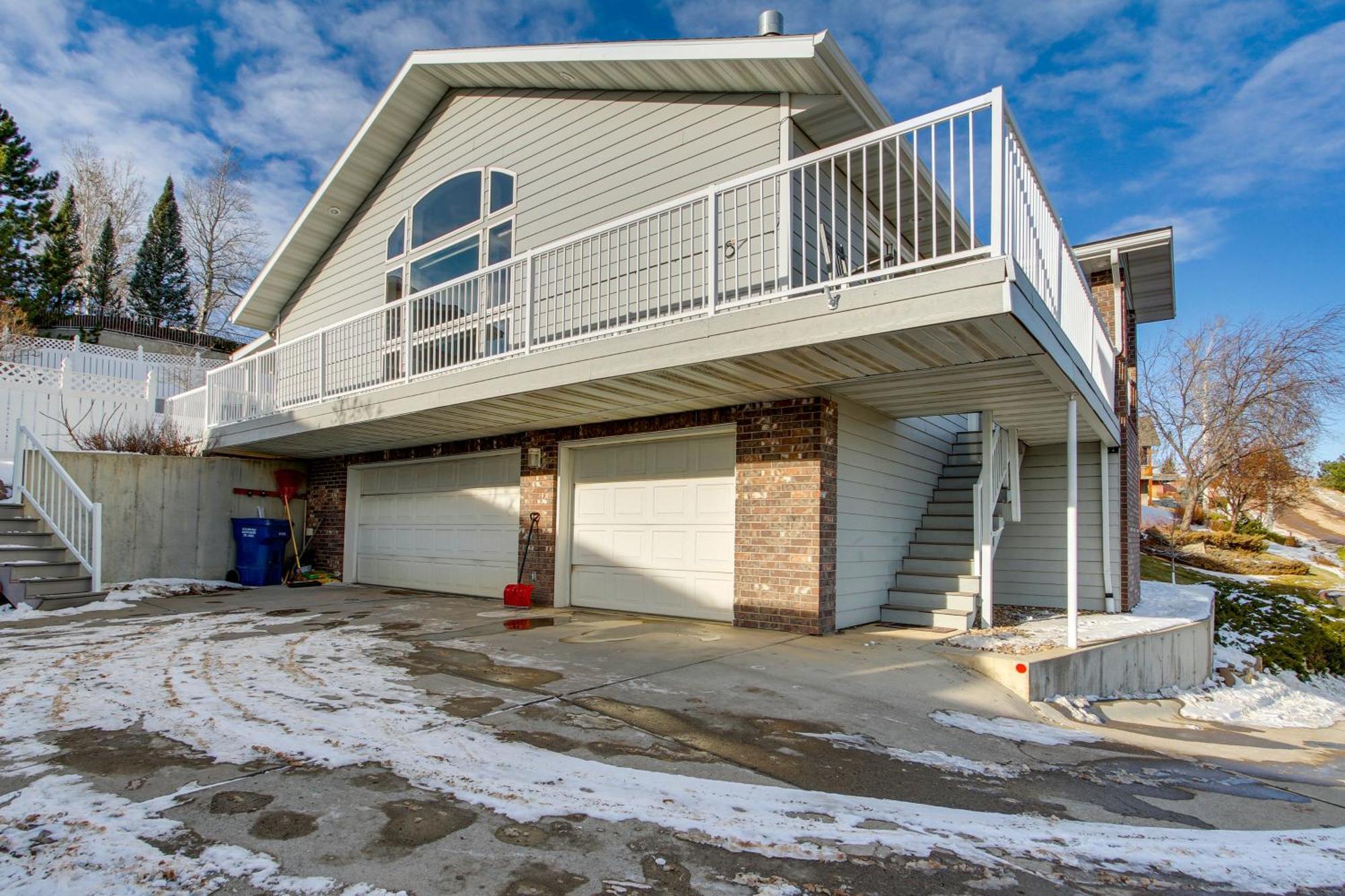 Inviting Great Falls Home With Wraparound Deck! Eksteriør billede