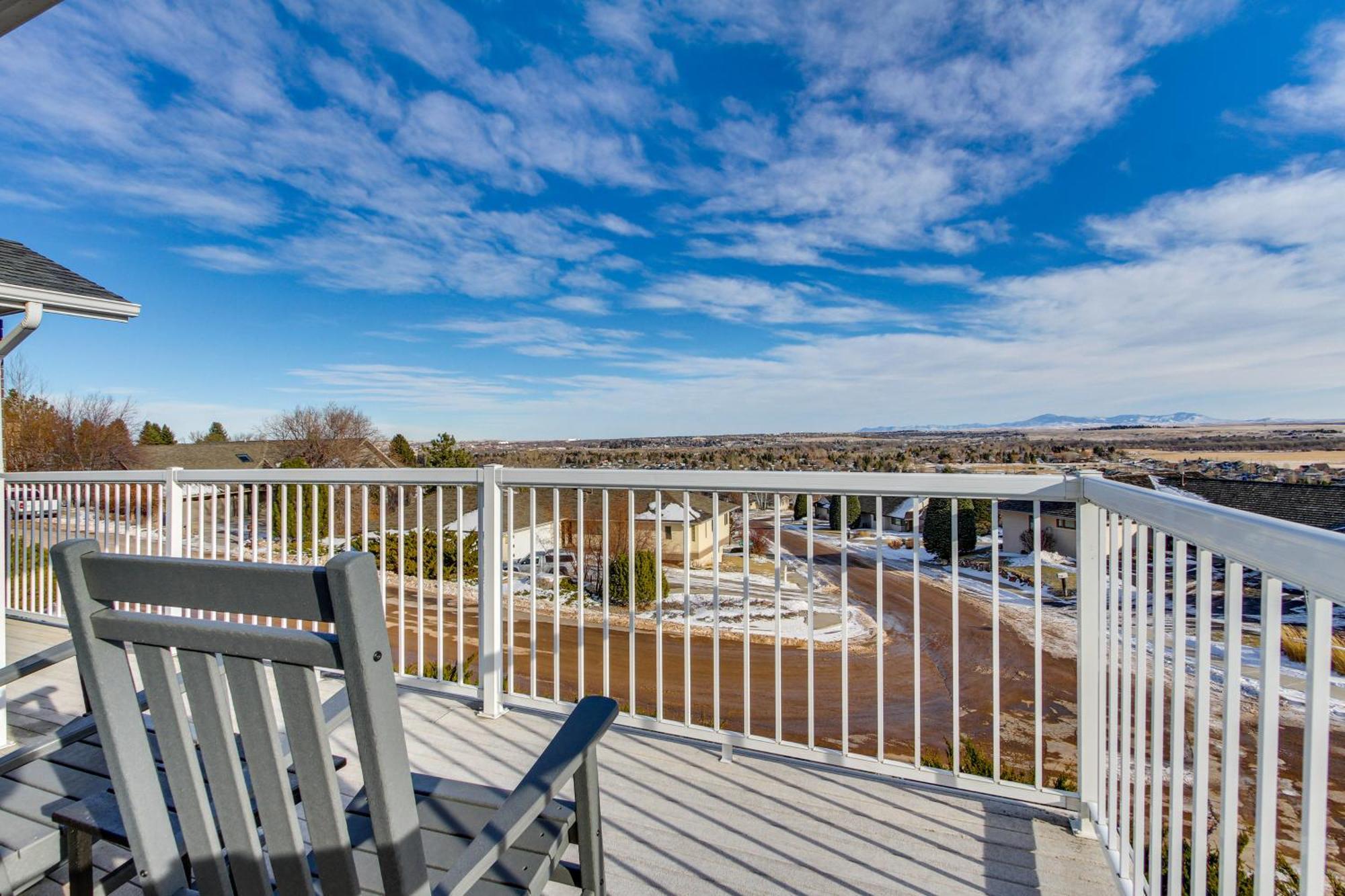 Inviting Great Falls Home With Wraparound Deck! Eksteriør billede