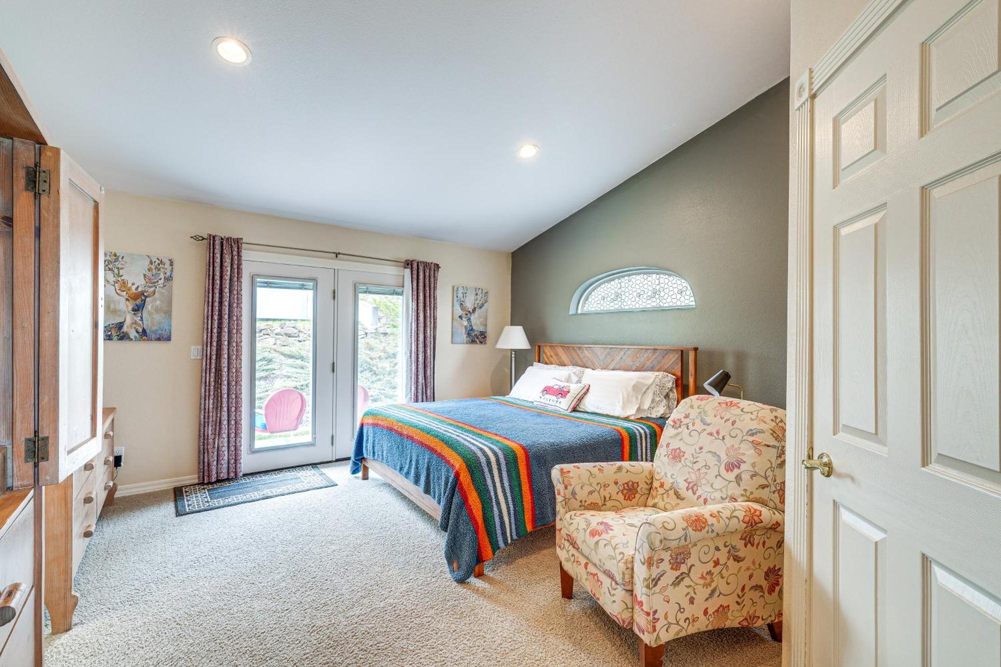 Inviting Great Falls Home With Wraparound Deck! Eksteriør billede