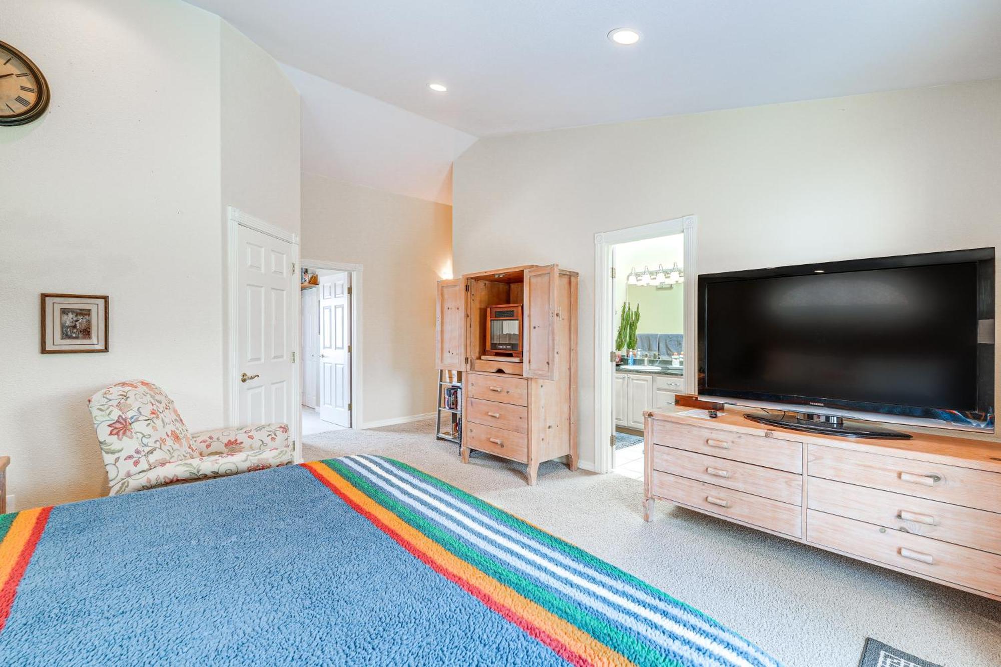 Inviting Great Falls Home With Wraparound Deck! Eksteriør billede
